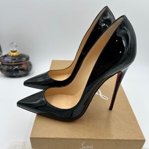 Women’s Christian Louboutin So Kate 120MM heels size 39.5 made in Italy
